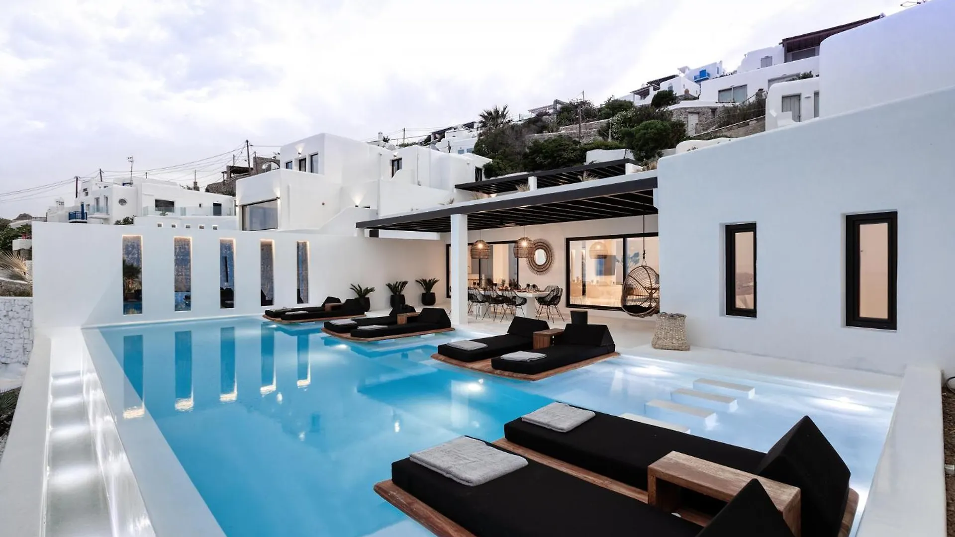 Psarou Black Villas Mykonos Town