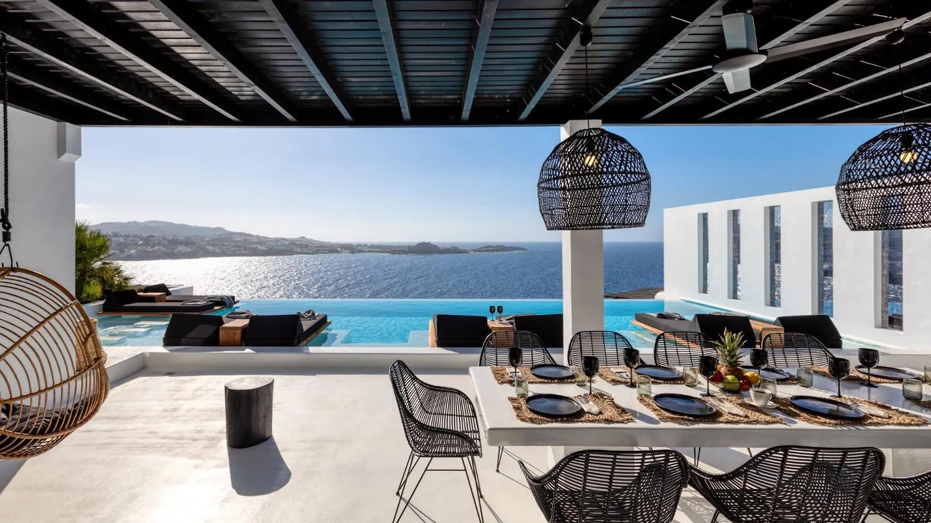 Psarou Black Villas Mykonos Town
