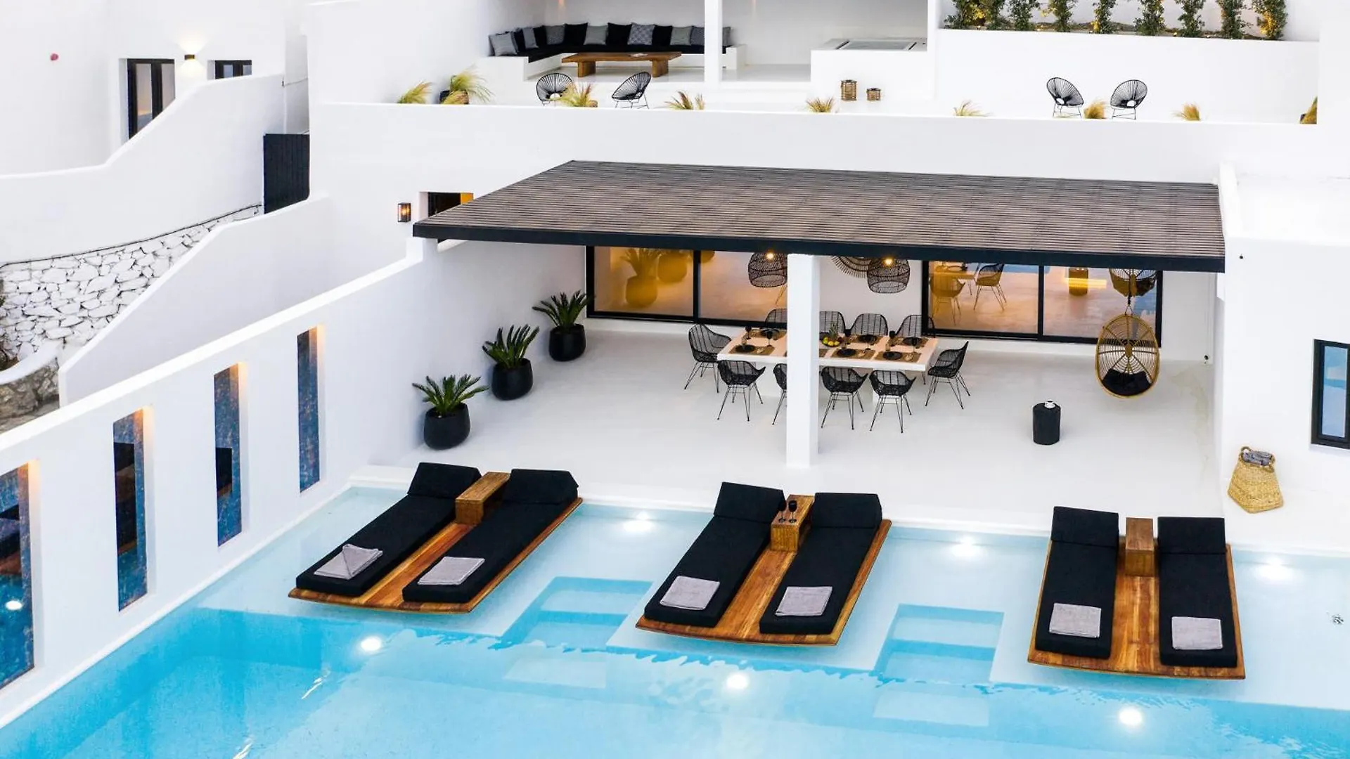 Psarou Black Villas Mykonos Town Grecja