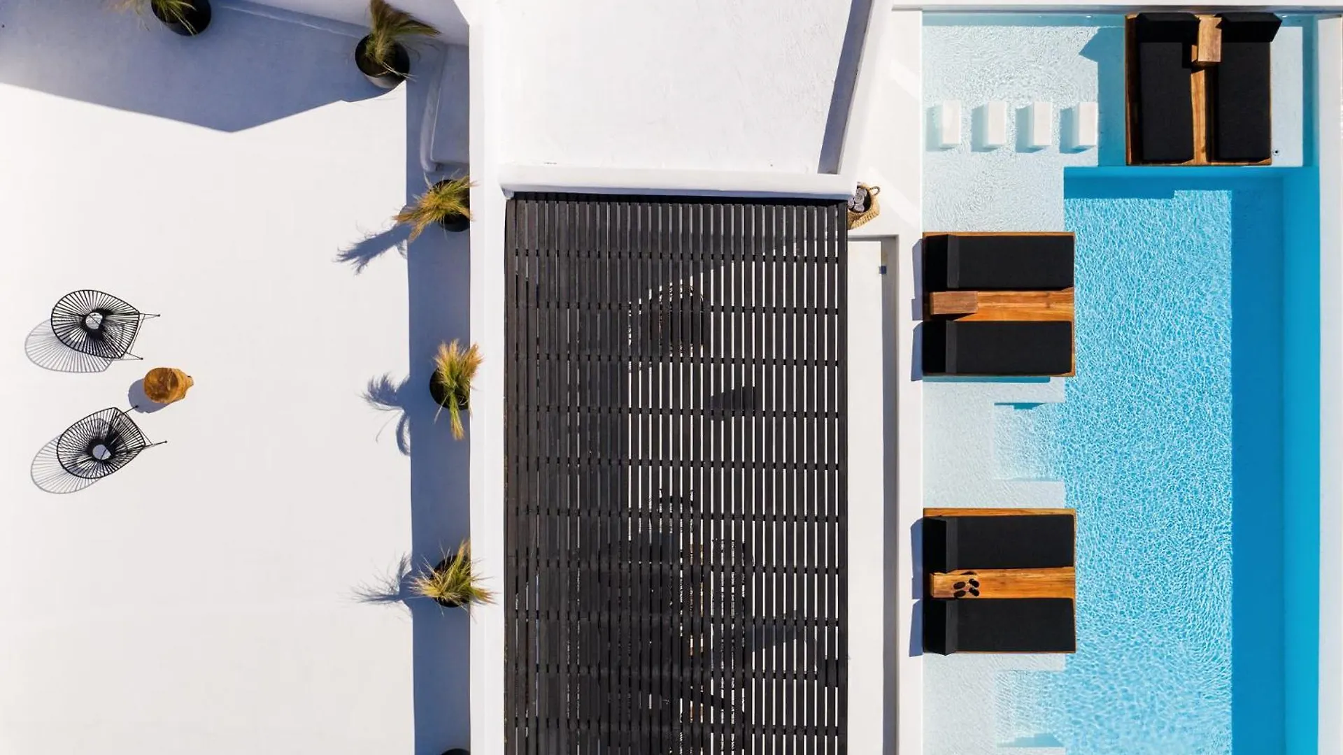 Psarou Black Villas Mykonos Town