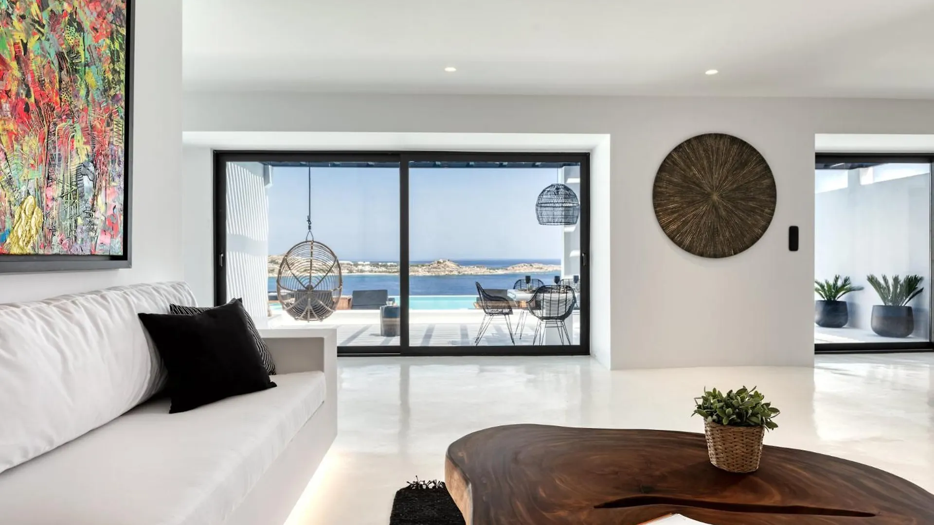 Psarou Black Villas Mykonos Town