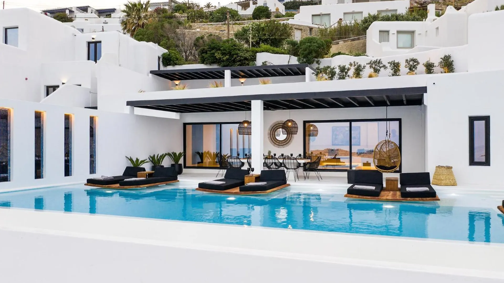 Psarou Black Villas Mykonos Town