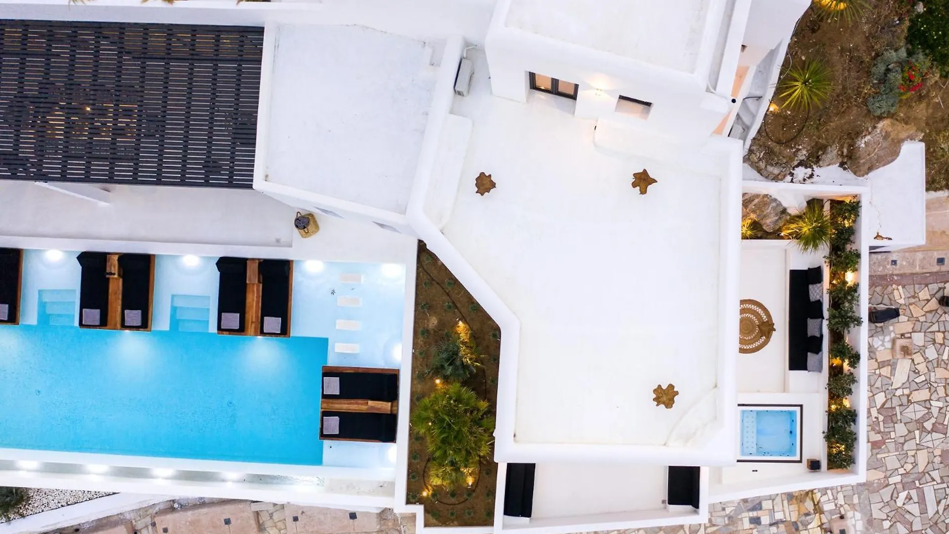 Psarou Black Villas Mykonos Town