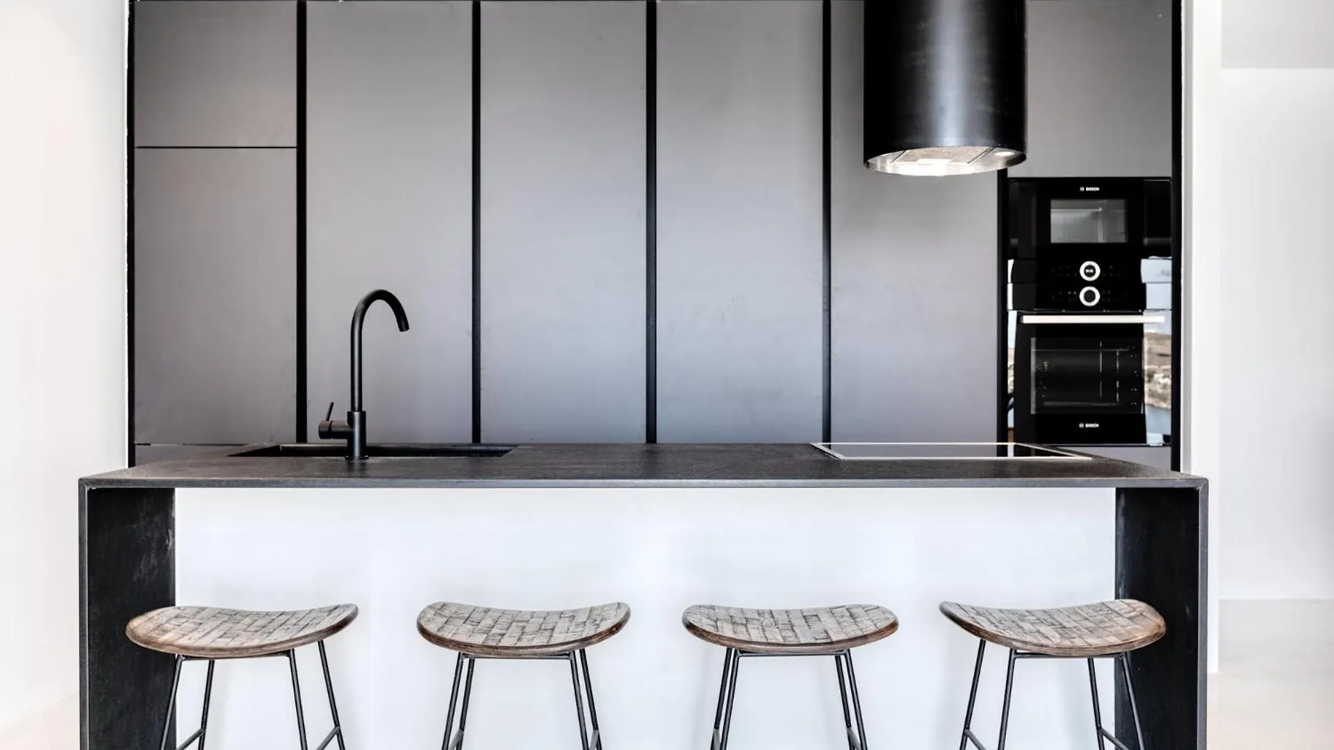 Psarou Black Villas Mykonos Town